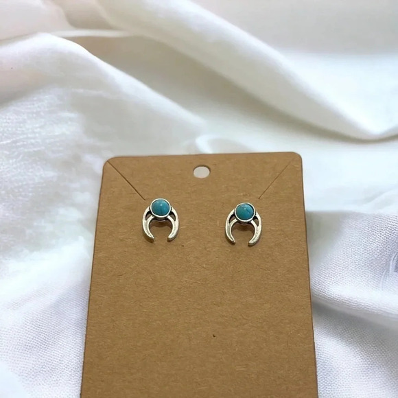 Bohemian Turquoise Stone Silver Stud Earrings - Picture 4 of 5